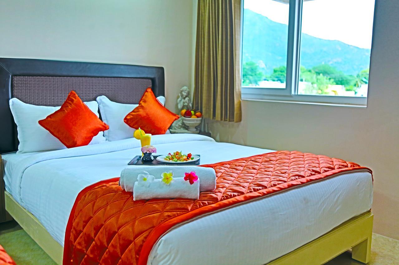 Athena Hotel Tiruvannámalaj Kültér fotó