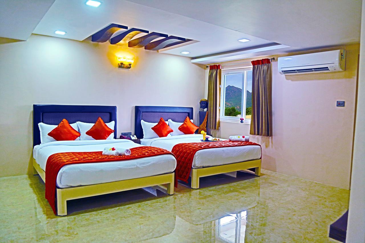 Athena Hotel Tiruvannámalaj Kültér fotó