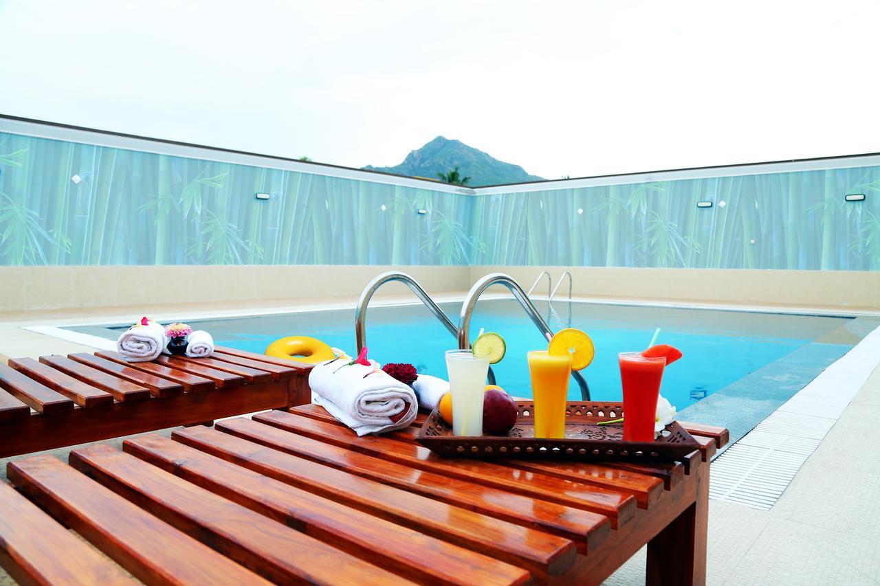 Athena Hotel Tiruvannámalaj Kültér fotó